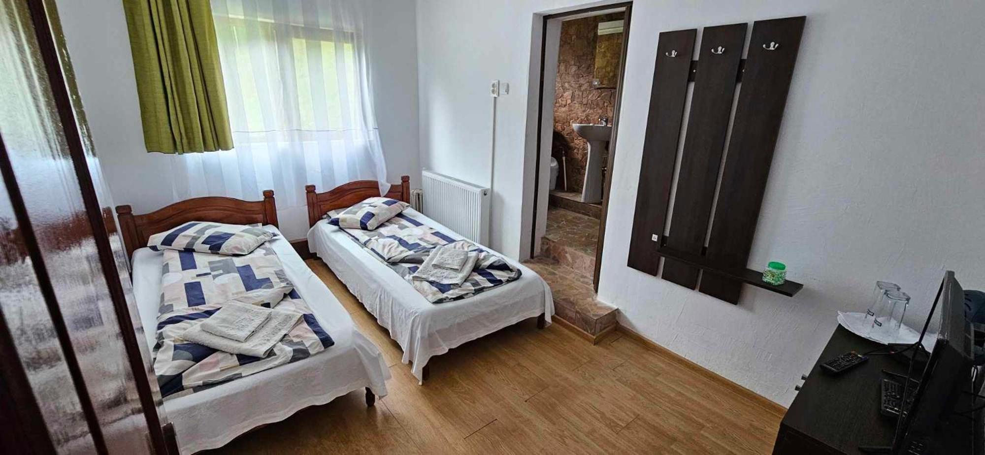 Cabana Cerbu Bozovici Bagian luar foto