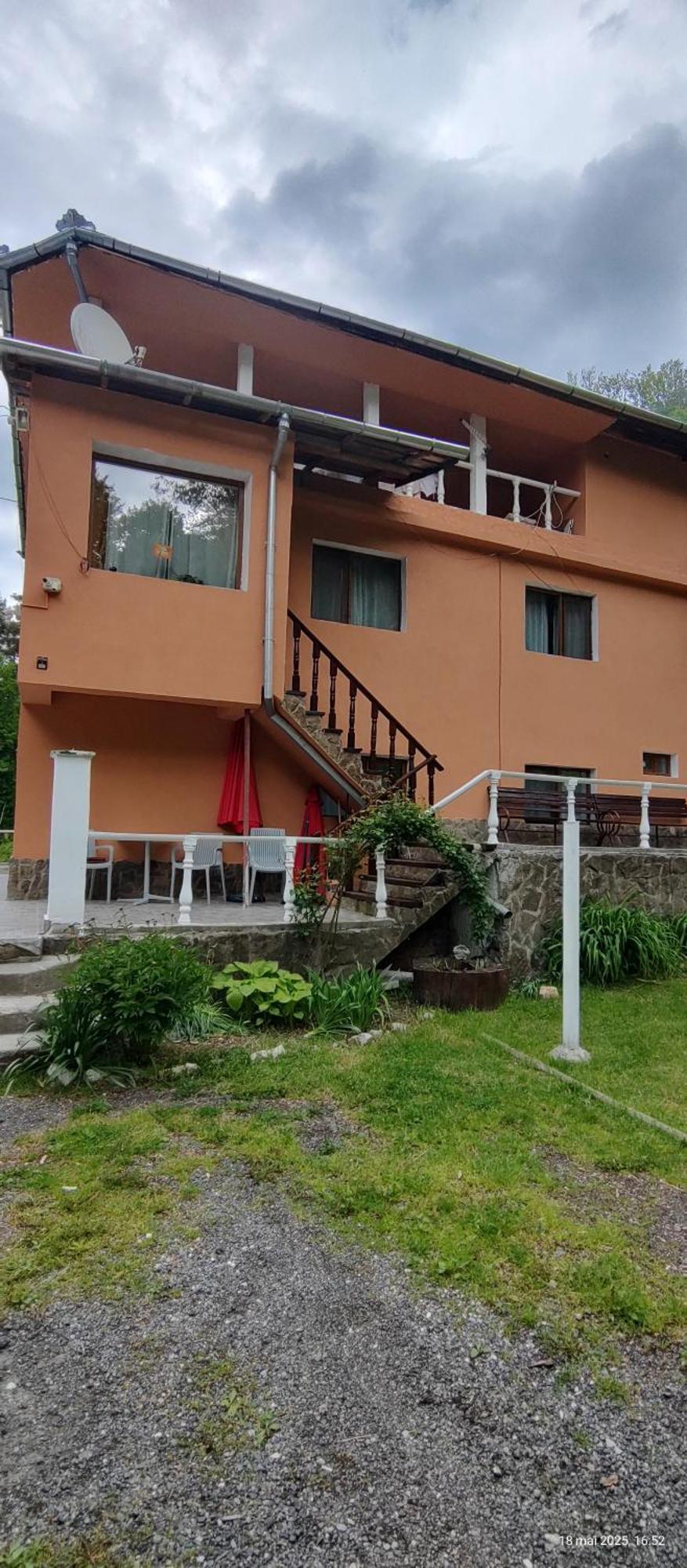Cabana Cerbu Bozovici Bagian luar foto